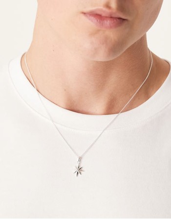 sterling silver star pendant necklace in silver