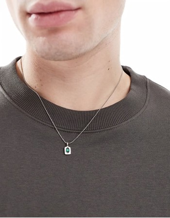 faux emerald stone pendant necklace in silver