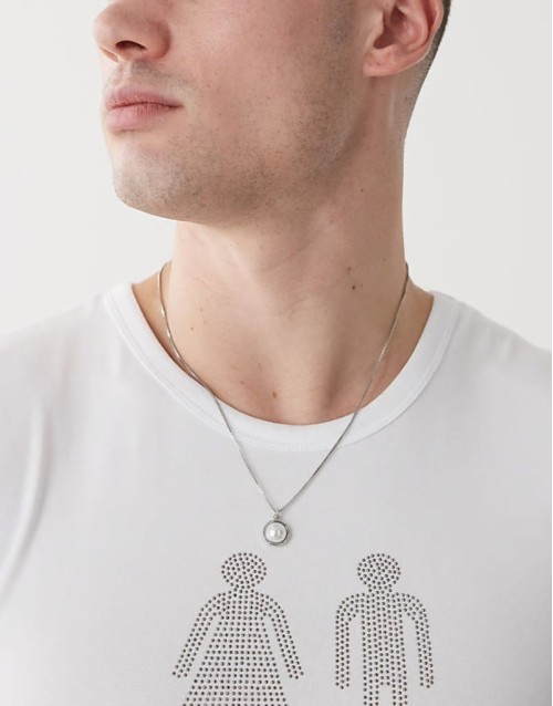 pearl pendant necklace in silver