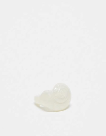 unisex plastic shell ring in white
