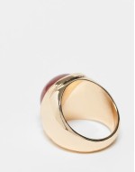 unisex gold ring with red stone
