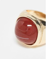 unisex gold ring with red stone