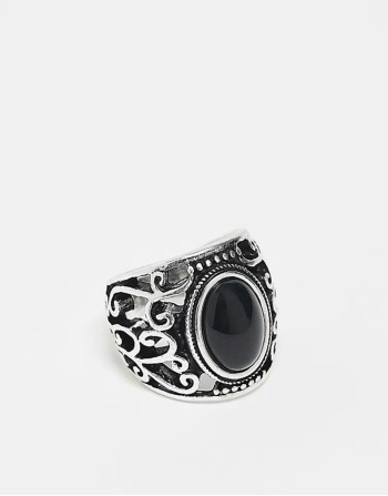 unisex ring with cutwork detail in silver