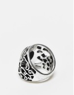 unisex ring with cutwork detail in silver