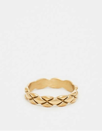 waterproof stainless steel engraved crosses band ring with in gold