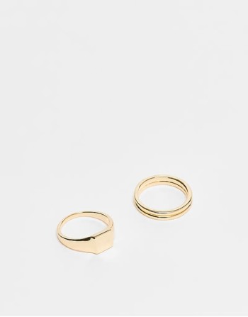 pack of 2 band and signet rings in gold