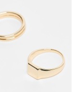 pack of 2 band and signet rings in gold
