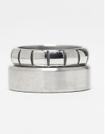 waterproof stainless steel 2 pack engraved and plain band ring set in silver