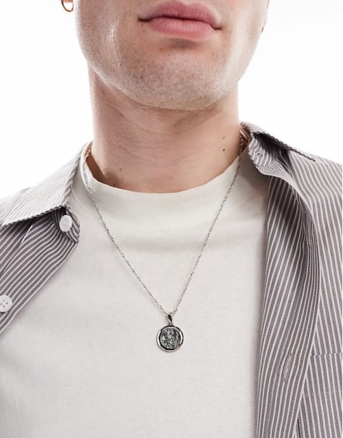 St. Christopher pendant necklace in silver