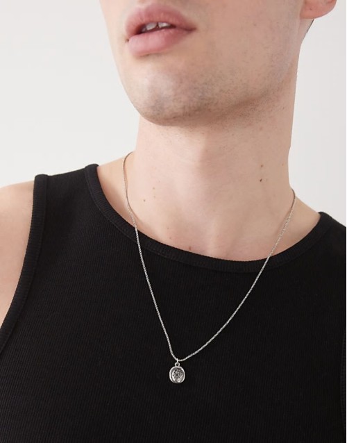chain necklace with engraved coin pendant in silver